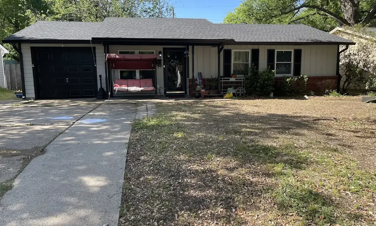 Soffit & Fascia Repair crew at work on a residential roof in Donaldsonville